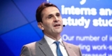 Deal with One Factor Earlier than a Huge Presentation: ASML CEO